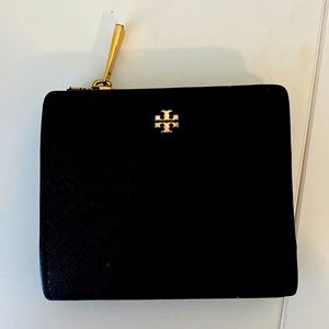 Tory Burch B-Fold Wallet